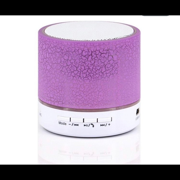 Wireless Mini LED blutetooth SPEAKER. Music Audio USB FM stereo - Picture 3 of 6